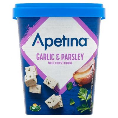 Arla Apetina Ser biały sałatkowy w kostkach z czosnkiem i pietruszką 430 g